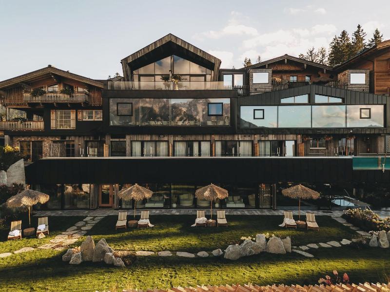 Jufenalm Boho Hotel Restaurant image