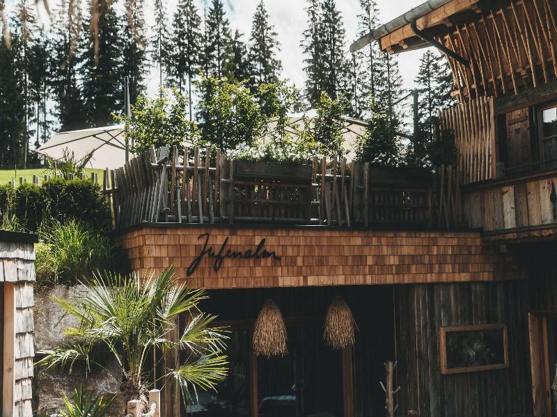 Jufenalm Boho Hotel Restaurant image