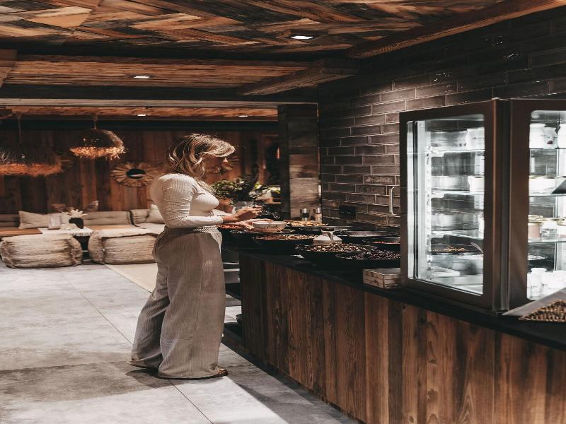 Jufenalm Boho Hotel Restaurant image