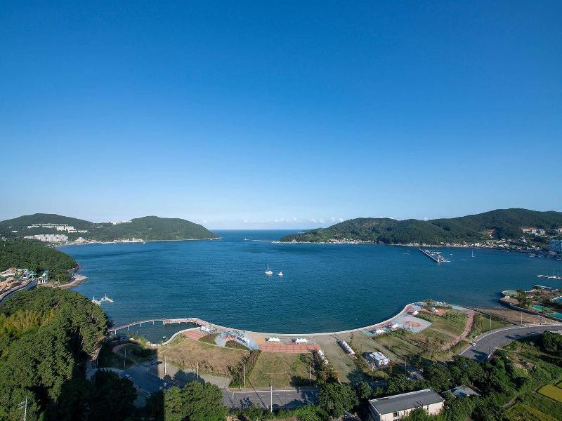 Ramada Suites Geoje image