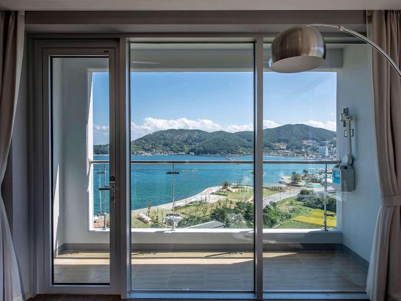 Ramada Suites Geoje image
