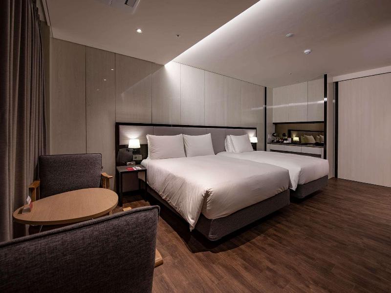 Ramada Suites Geoje image