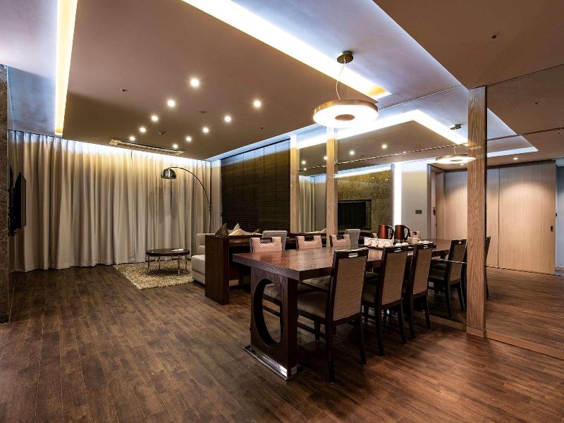 Ramada Suites Geoje image