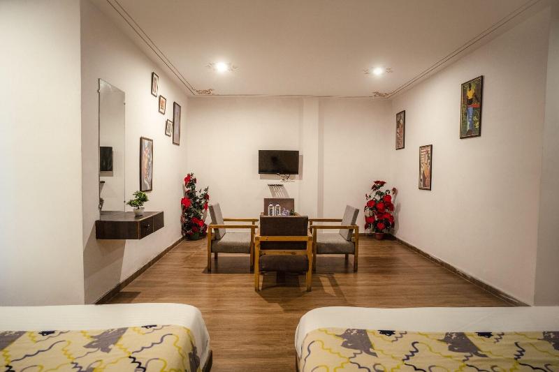 Tripli Hotels Arunoday Palace image