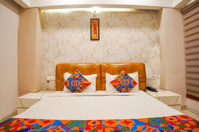 Fabhotel Divine Casa image