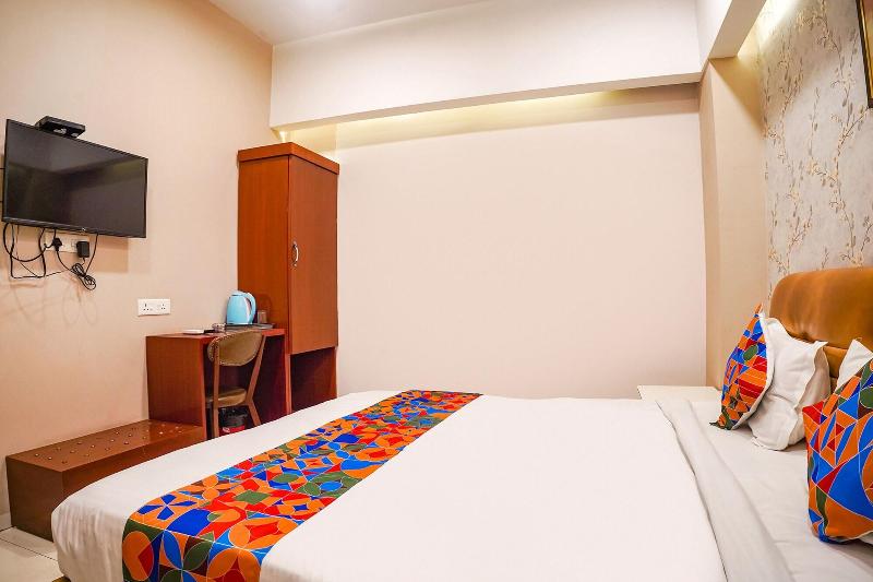 Fabhotel Divine Casa image