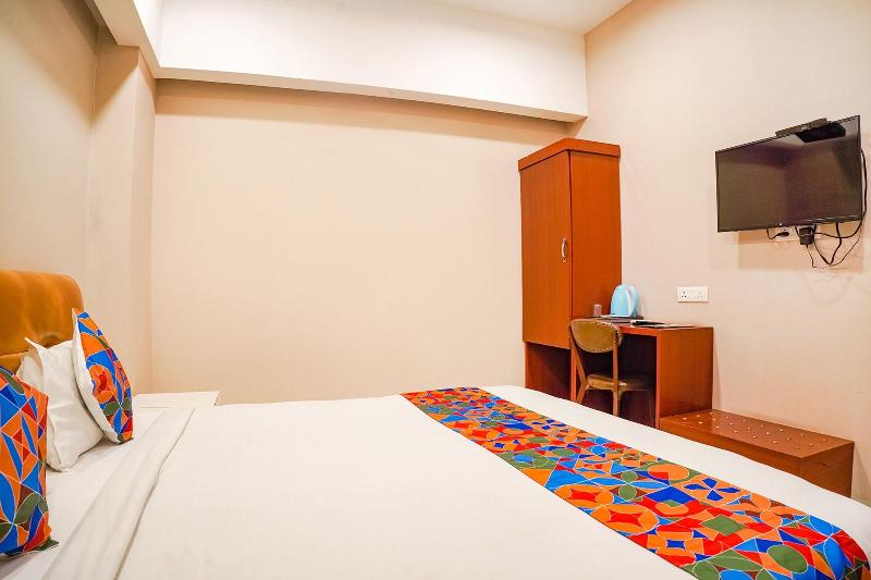 Fabhotel Divine Casa image