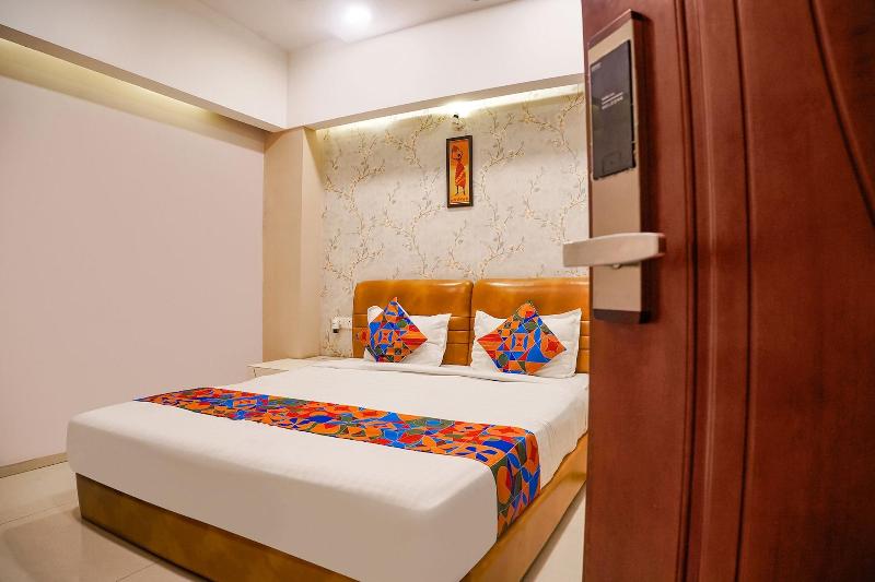 Fabhotel Divine Casa image