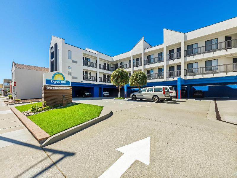 Days Inn by Wyndham San Francisco South image