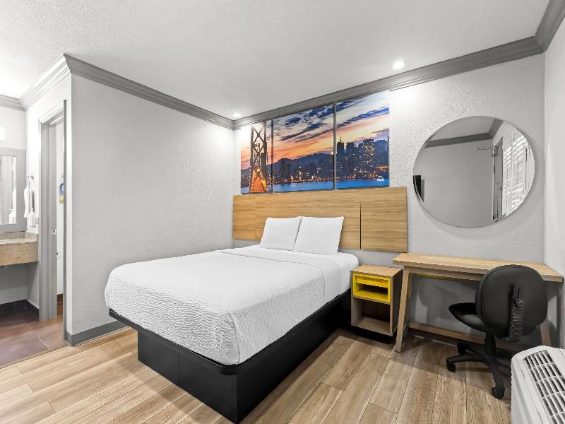 Days Inn by Wyndham San Francisco South image
