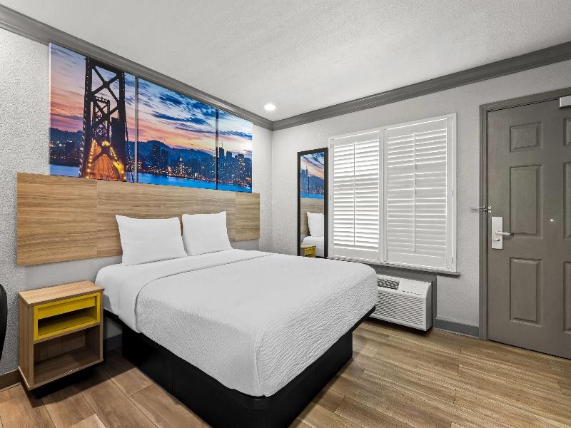 Days Inn by Wyndham San Francisco South image