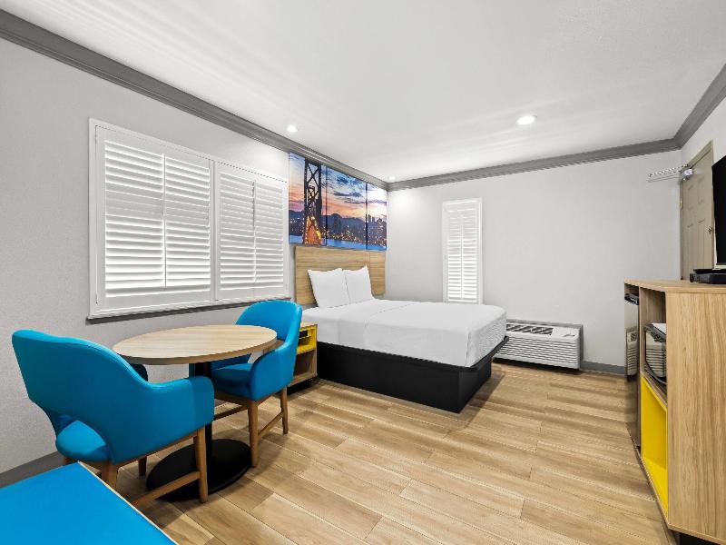 Days Inn by Wyndham San Francisco South image