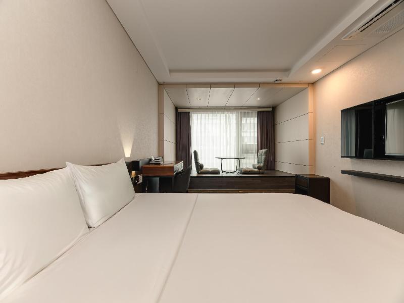 Hotel Air City Jeju — photo 12
