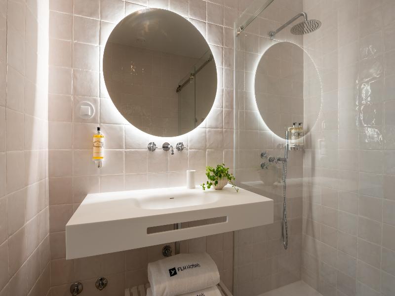 Memoria Lisboa Flh Hotels image