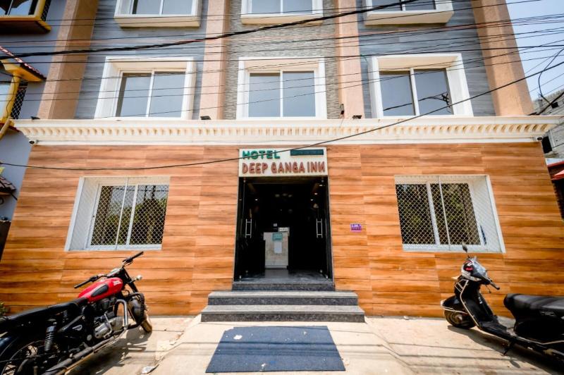 Goroomgo Deep Ganga Inn Puri image