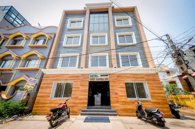 Goroomgo Deep Ganga Inn Puri image