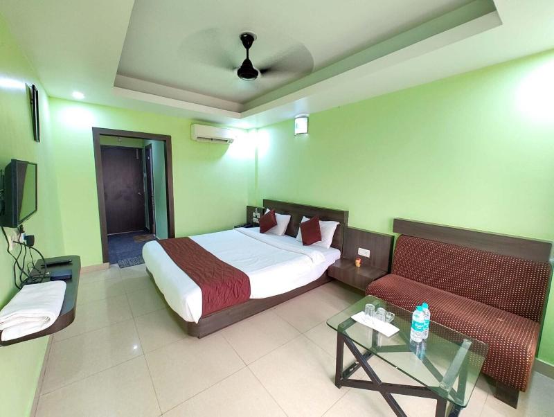 Goroomgo Deep Ganga Inn Puri image