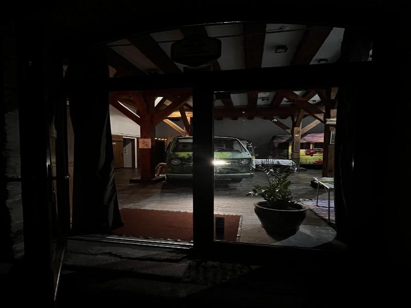 Urban Van Glamping Riga image