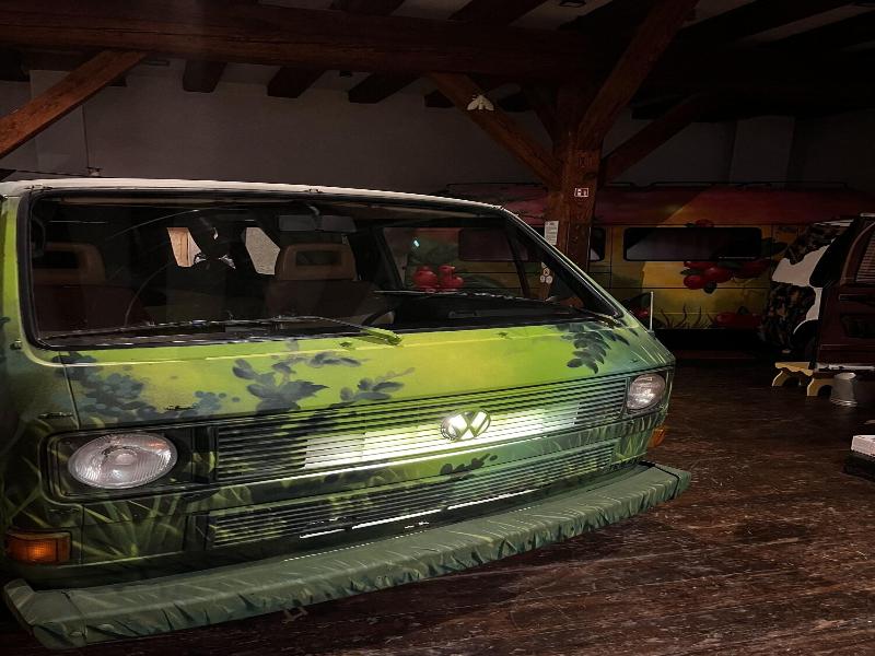 Urban Van Glamping Riga image