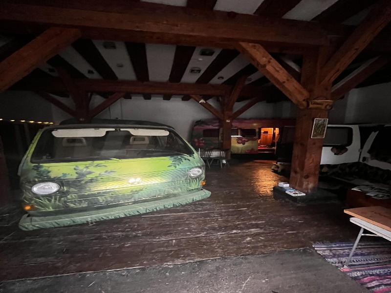 Urban Van Glamping Riga image