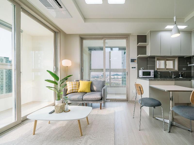 Urbanstay Songdo Moonlight Park image