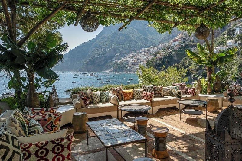 Villa Treville image