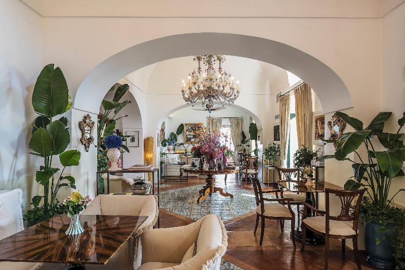 Villa Treville image