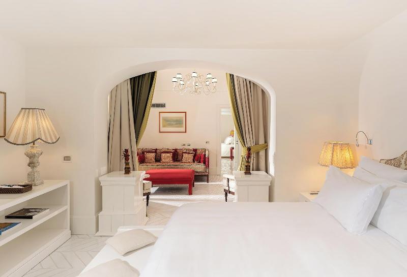Villa Treville image