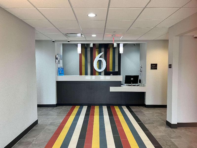 Motel 6 Fort Worth Tx Lake Worth image