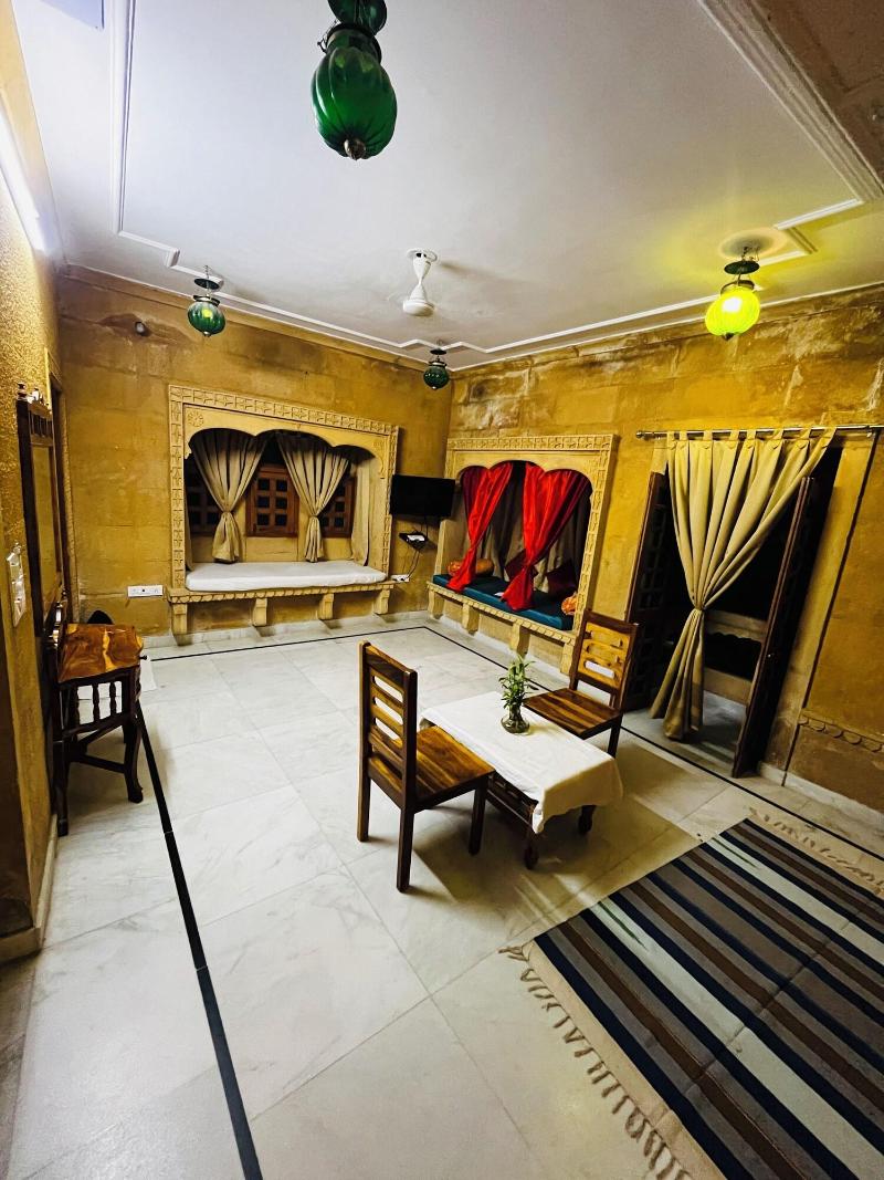 Golden Marigold Hotel image