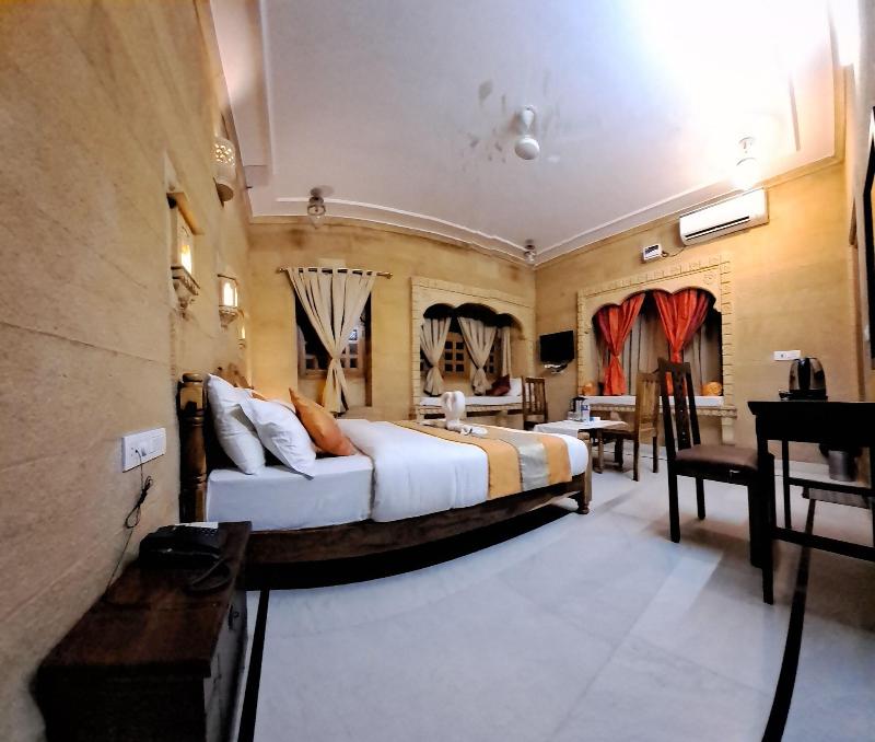 Golden Marigold Hotel image