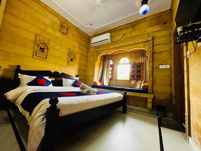 Golden Marigold Hotel image