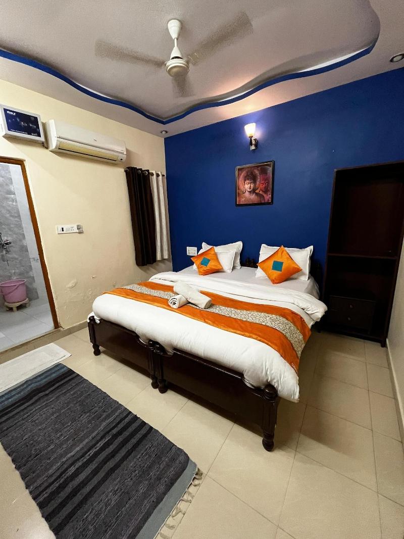 Golden Marigold Hotel image