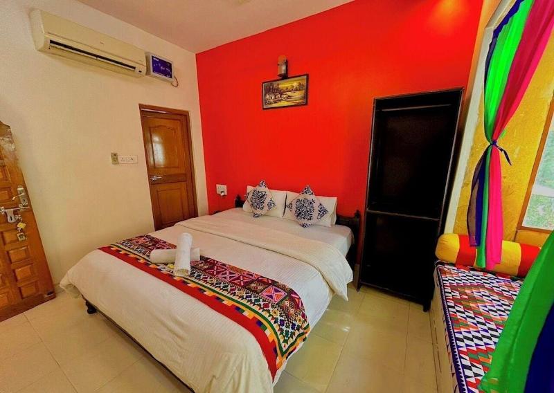 Golden Marigold Hotel image