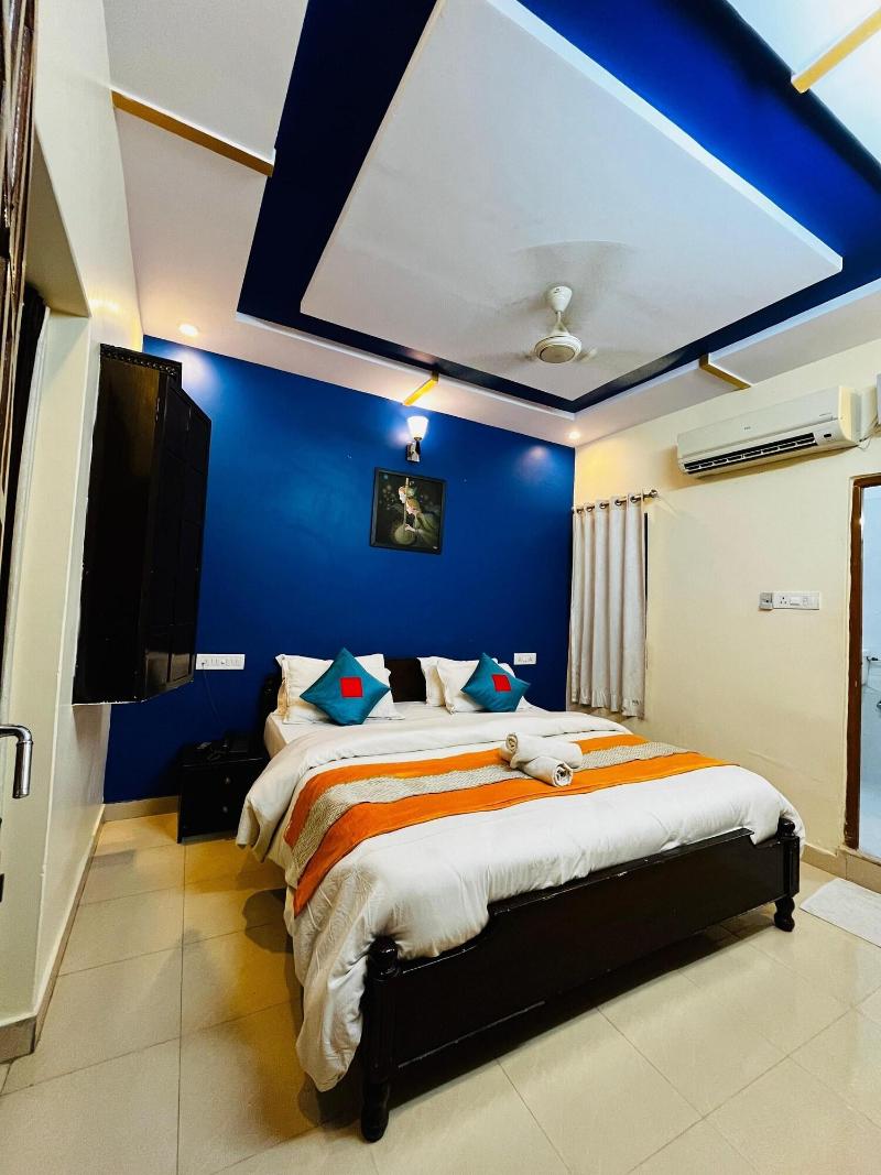 Golden Marigold Hotel image