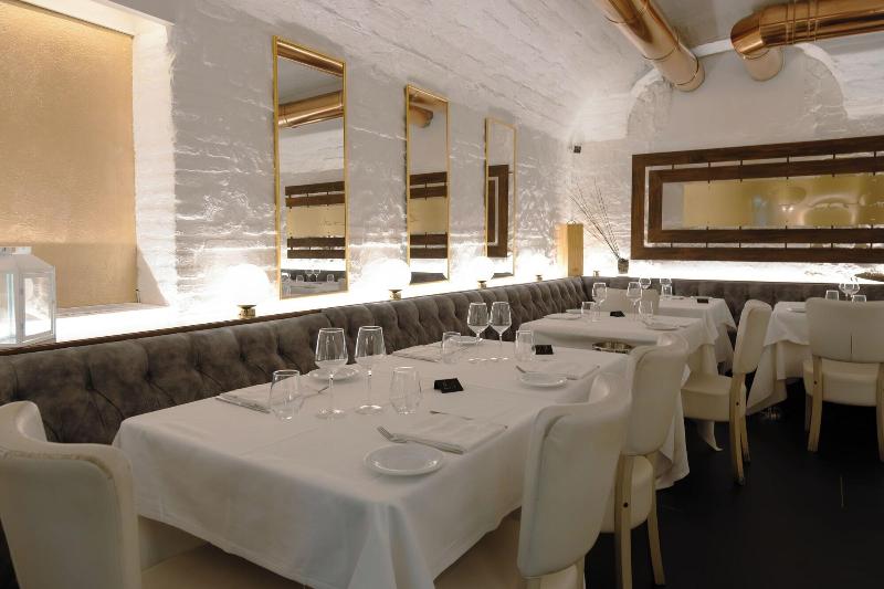 Lux Suites In Roma image