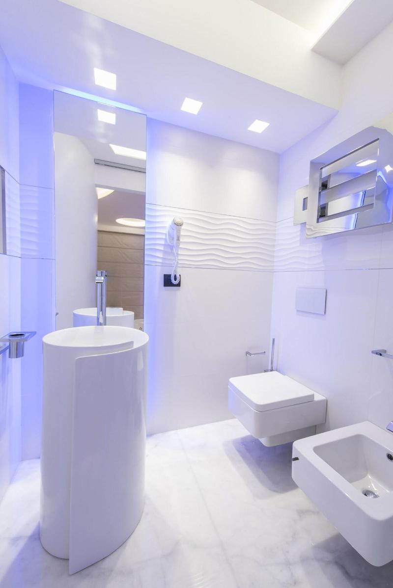 Lux Suites In Roma image