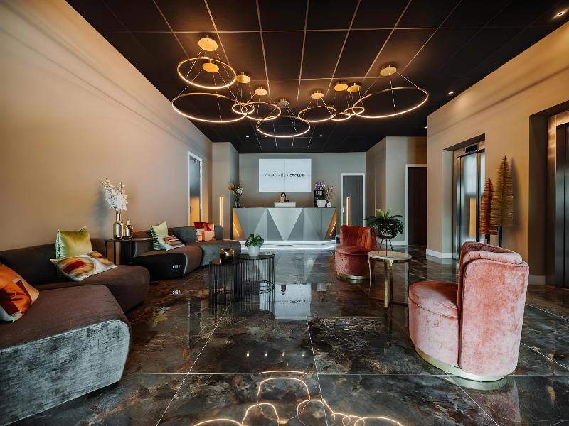 Hotelux Amsterdam Airport Hotel image