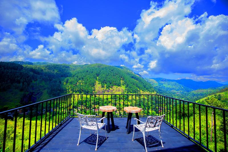 Dowa Elegance Resort image