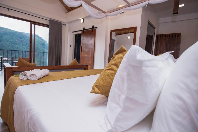 Dowa Elegance Resort image