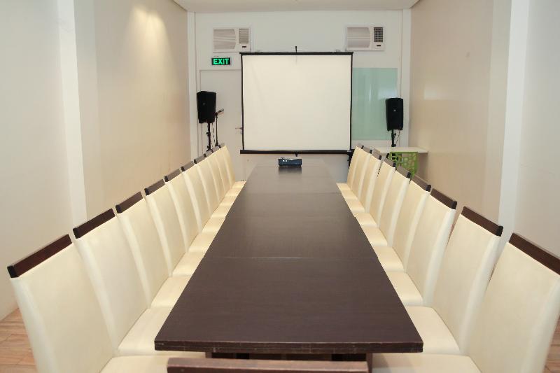 Casablanca Suites Near Airport image