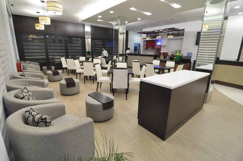 Casablanca Suites Near Airport image