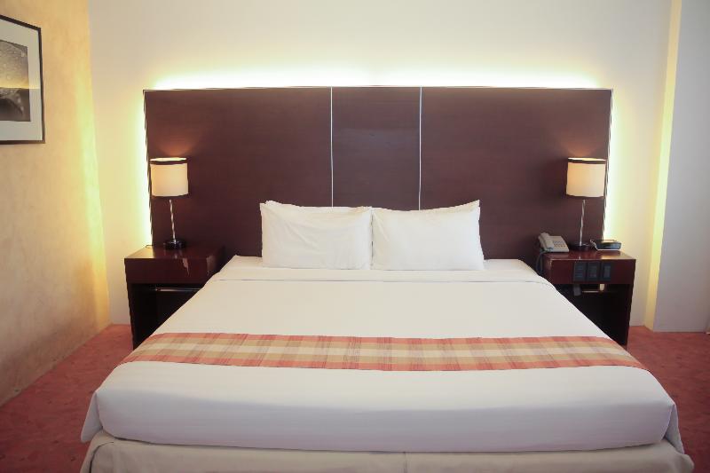 Casablanca Suites Near Airport image