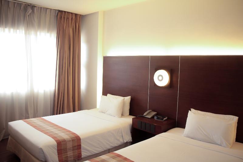 Casablanca Suites Near Airport image