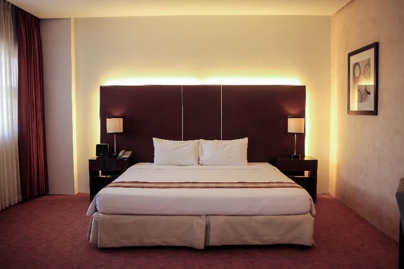 Casablanca Suites Near Airport image