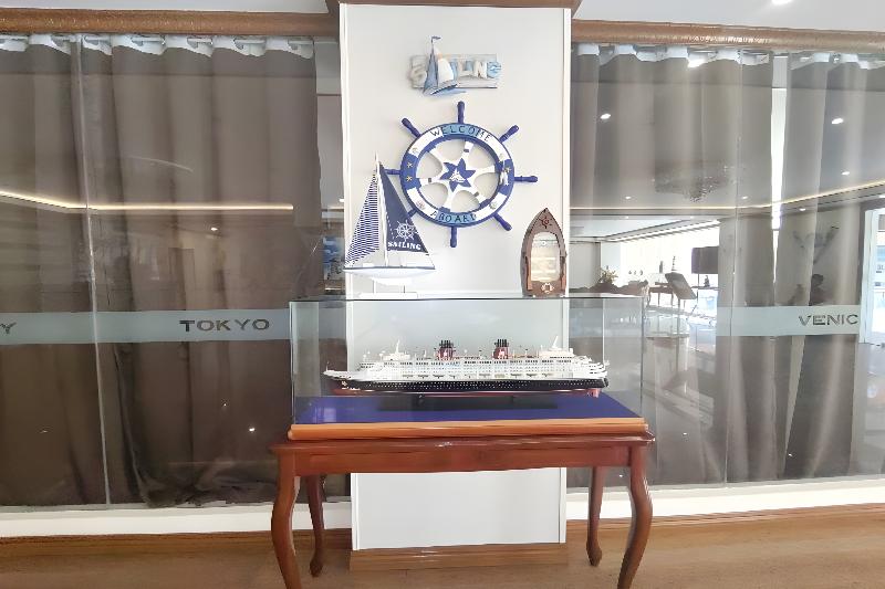 Ferrymar Hotel image