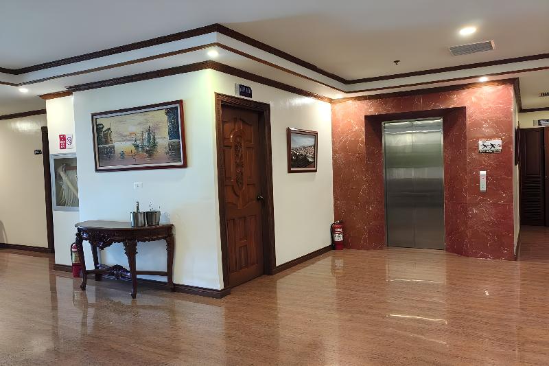 Ferrymar Hotel image