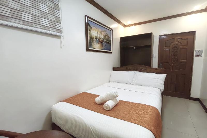 Ferrymar Hotel image