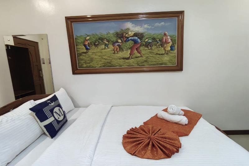 Ferrymar Hotel image