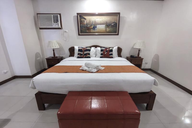 Ferrymar Hotel image